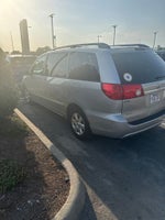 2009 Toyota Sienna LE
