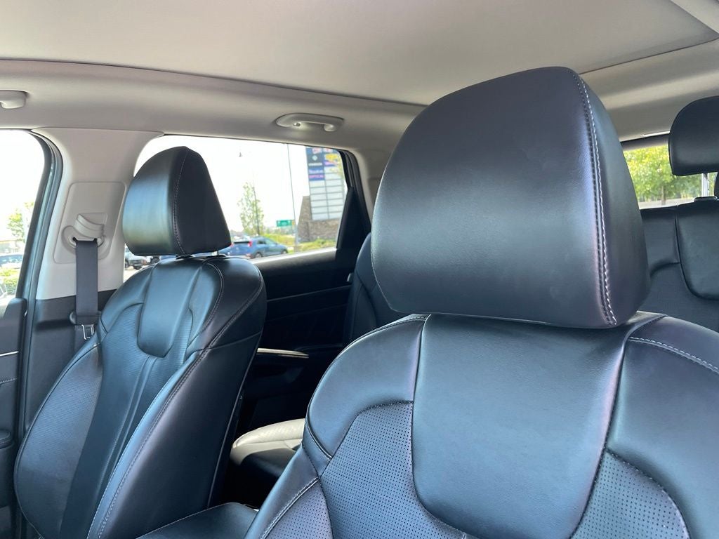2025 Kia Sorento SX
