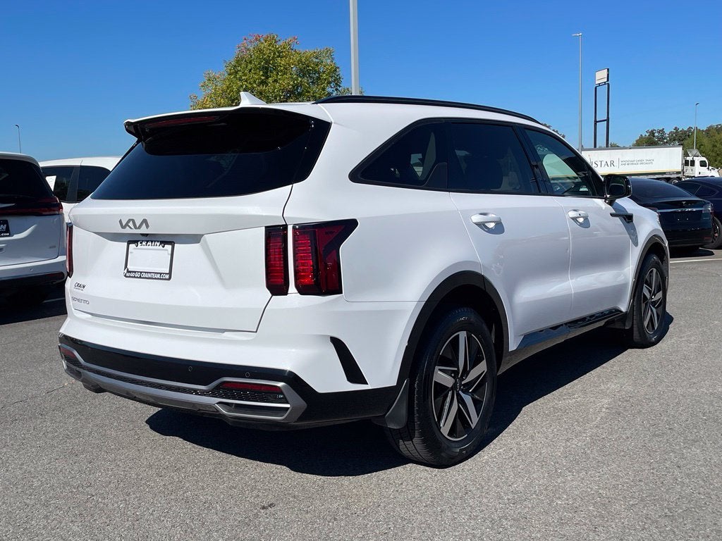 2023 Kia Sorento S