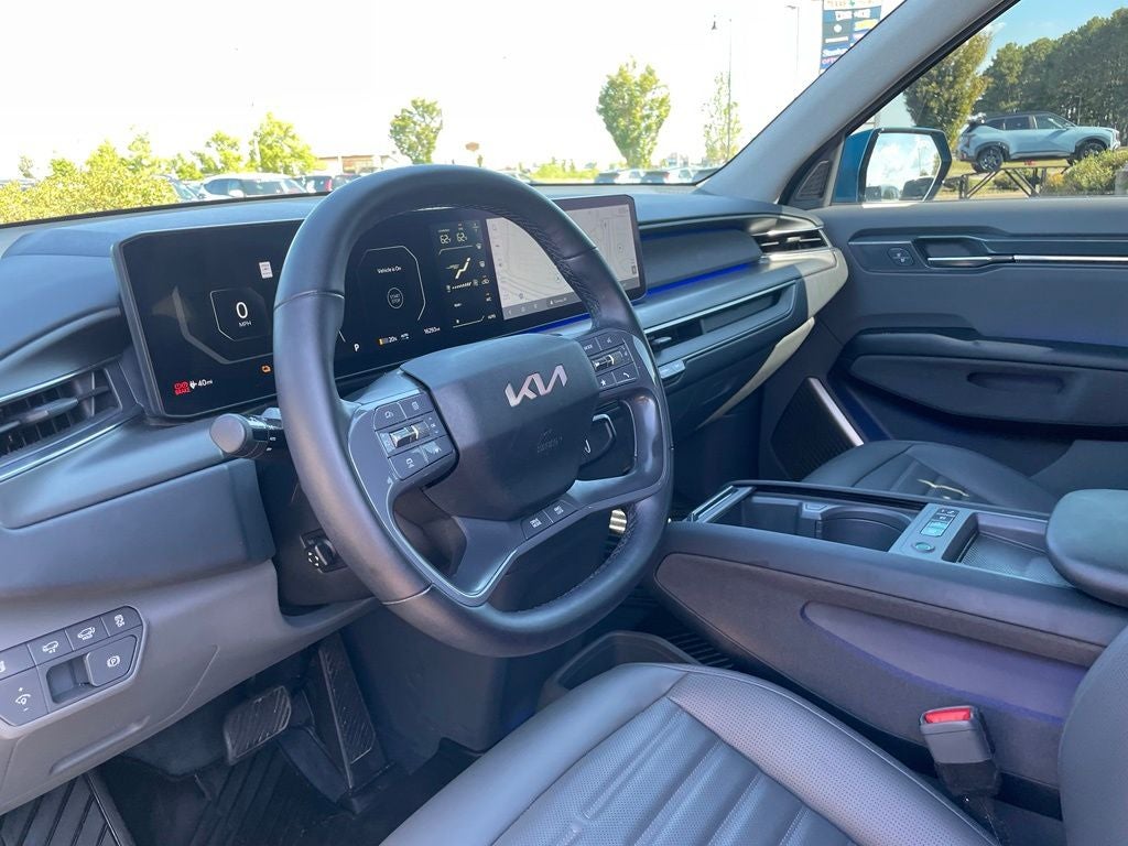2024 Kia EV9 Land