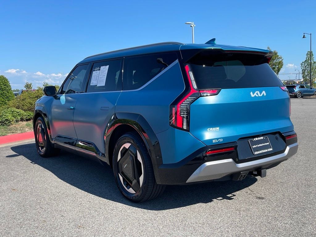 2024 Kia EV9 Land