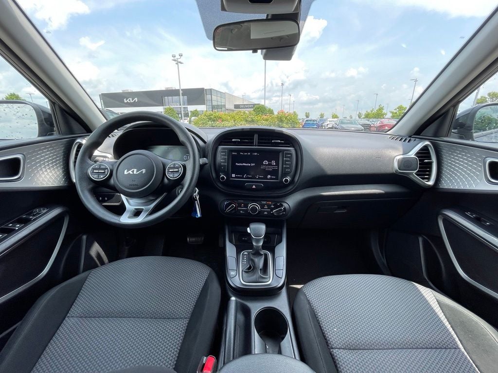2024 Kia Soul LX