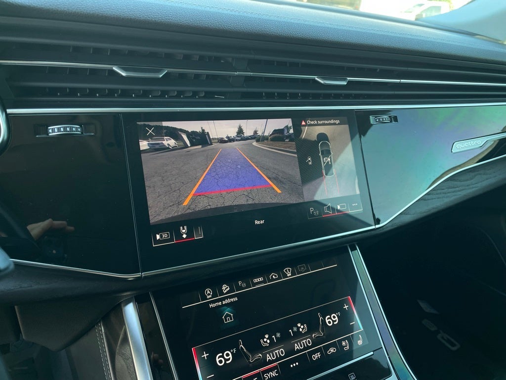 2023 Audi Q8 55 Prestige quattro