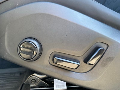 2026 Volvo XC60 B5 Core