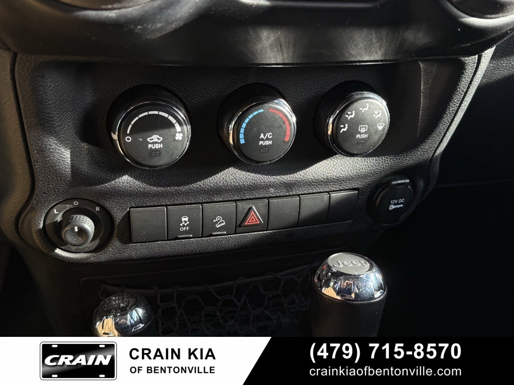 2017 Jeep Wrangler Unlimited Sport - 4WD