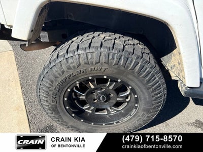 2013 Jeep Wrangler Unlimited Sahara - 4WD / CLEAN CARFAX / ONE OWNER