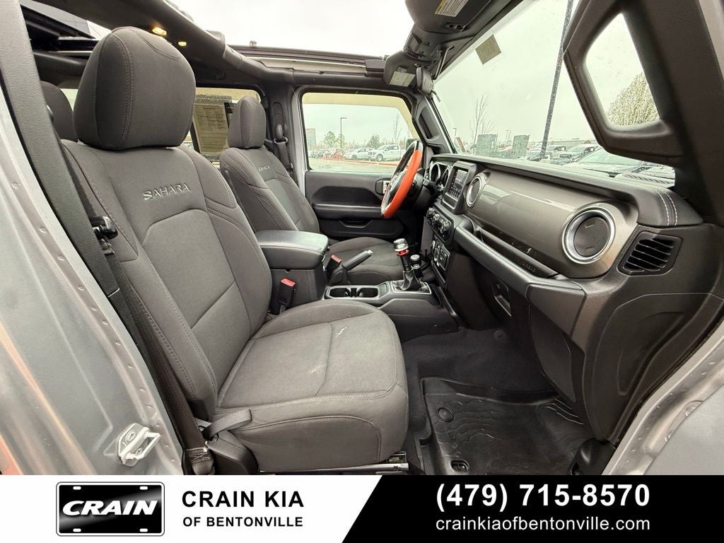 2019 Jeep Wrangler Unlimited Sahara - 4WD / SKY 1 TOUCH / CLEAN CARFAX