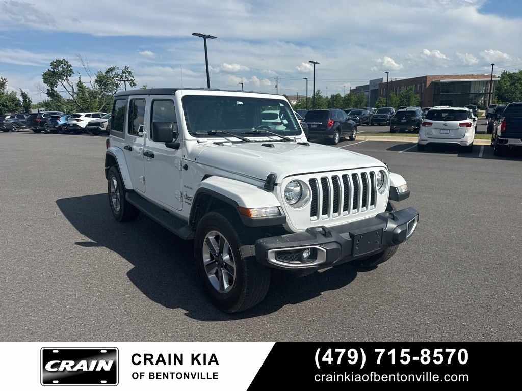 2018 Jeep Wrangler Unlimited Sahara - 4WD / CLEAN CARFAX / ONE OWNER