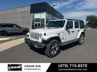 2018 Jeep Wrangler Unlimited Sahara - 4WD / CLEAN CARFAX / ONE OWNER