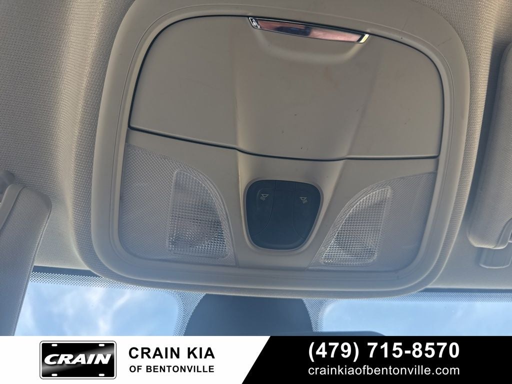 2019 Jeep Cherokee Latitude - CARFAX ONE OWNER