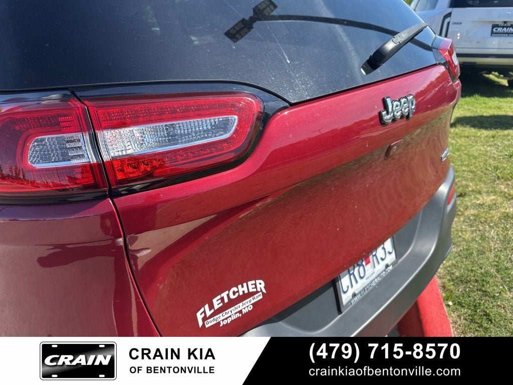 2016 Jeep Cherokee Latitude - CLEAN CARFAX