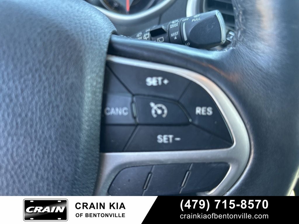 2016 Jeep Cherokee Latitude - CLEAN CARFAX