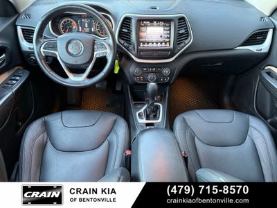 2016 Jeep Cherokee Latitude - CLEAN CARFAX