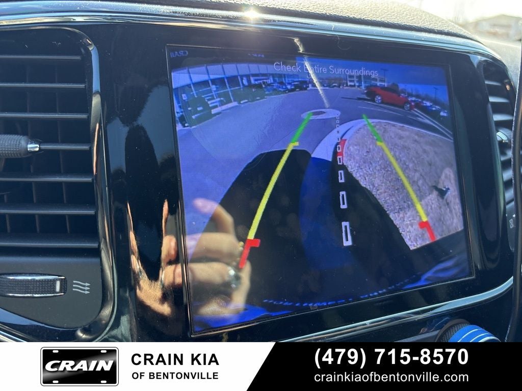 2019 Jeep Grand Cherokee Altitude - SUNROOF / CLEAN CARFAX