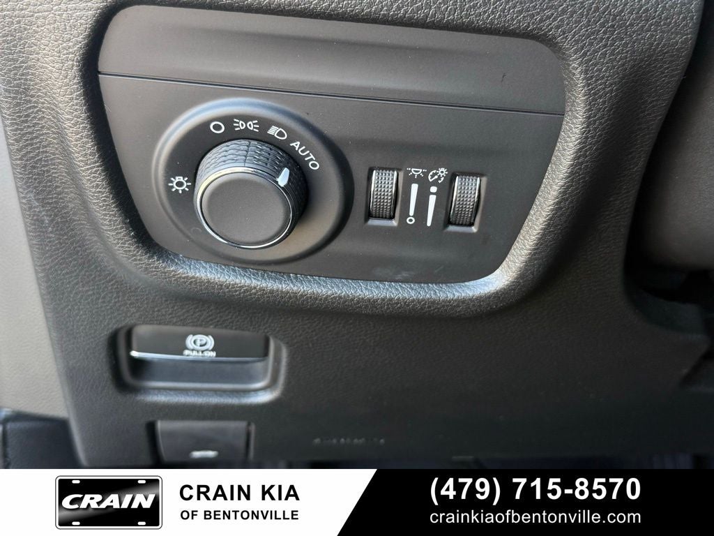 2023 Jeep Grand Cherokee Altitude X - 4WD / CARFAX ONE OWNER