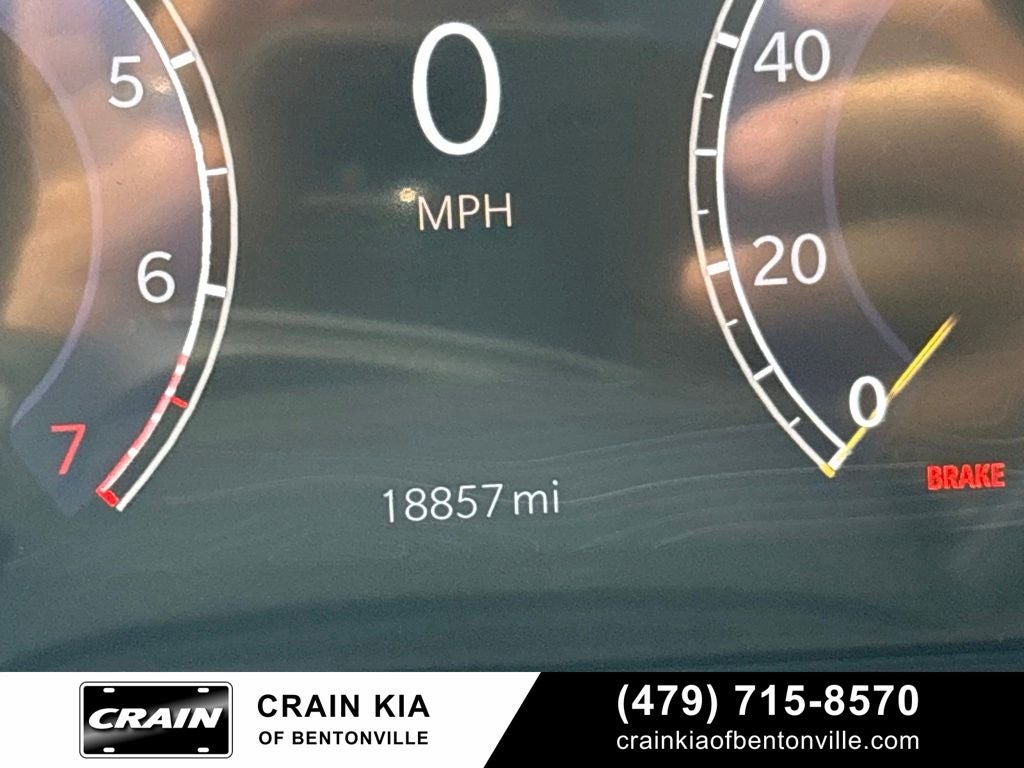 2025 Jeep Grand Cherokee L Summit - 4WD / PANORAMIC SUNROOF / CLEAN CARFAX