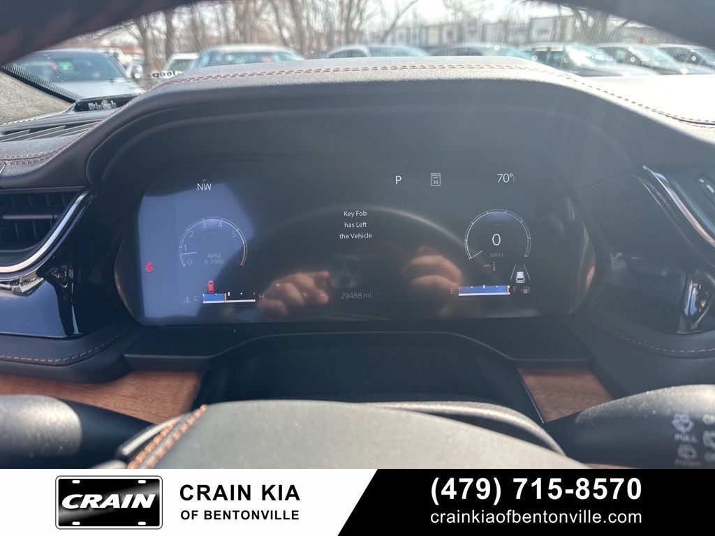 2023 Jeep Grand Cherokee L Summit - 4WD / PANORAMIC SUNROOF / ONE OWNER