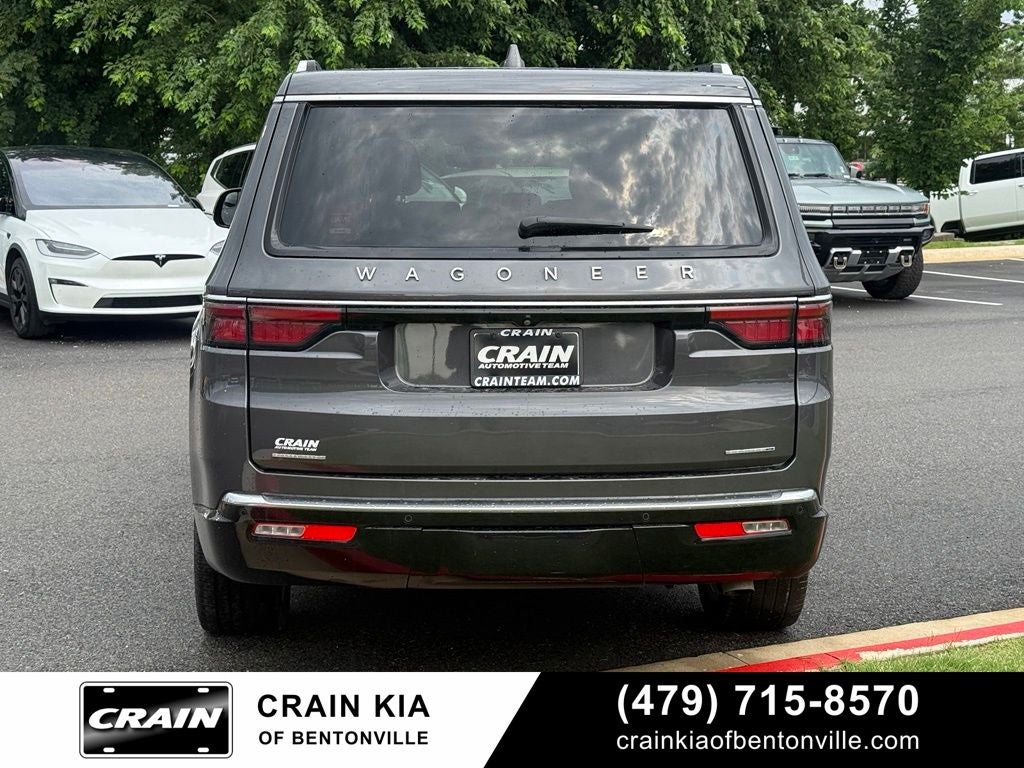 2022 Jeep Wagoneer Series III - 4WD / CLEAN CARFAX / PANORAMIC SUNROOF