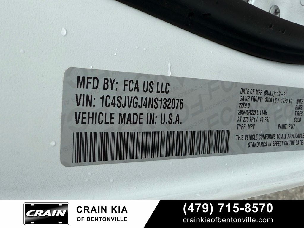 2022 Jeep Grand Wagoneer Series III - 4WD / PANORAMIC SUNROOF / CLEAN CARFAX