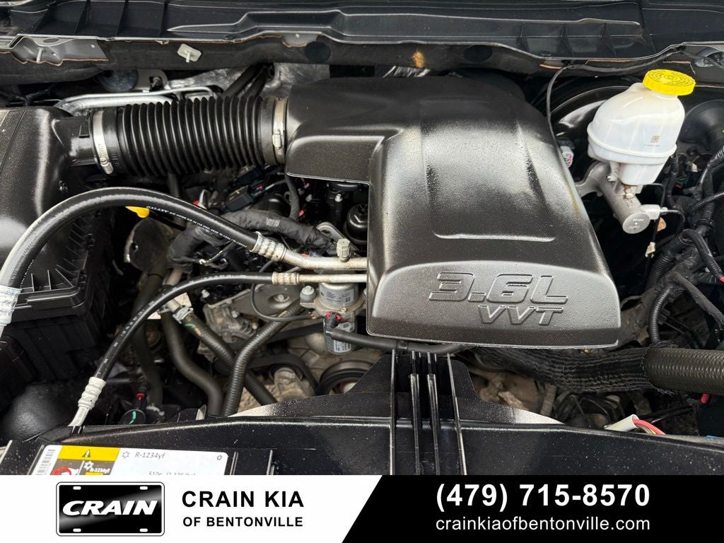 2021 RAM 1500 Classic Tradesman - CLEAN CARFAX / ONE OWNER / LOW MILES!