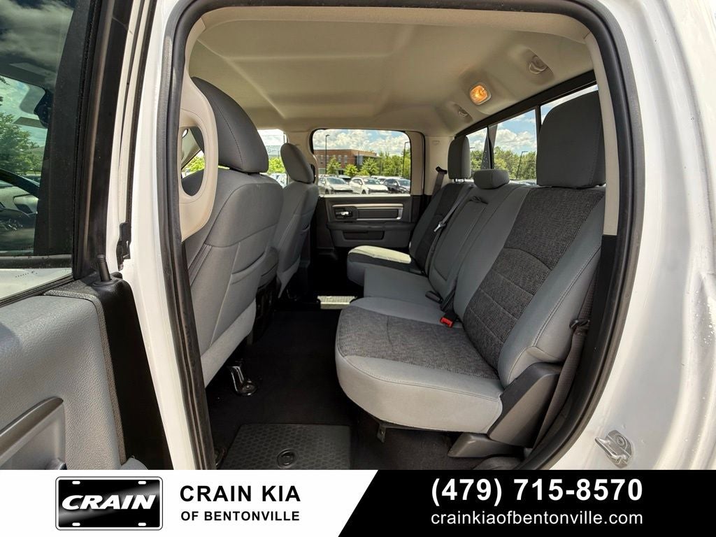 2019 RAM 1500 Classic Big Horn - 4WD / CLEAN CARFAX / LIFTED!