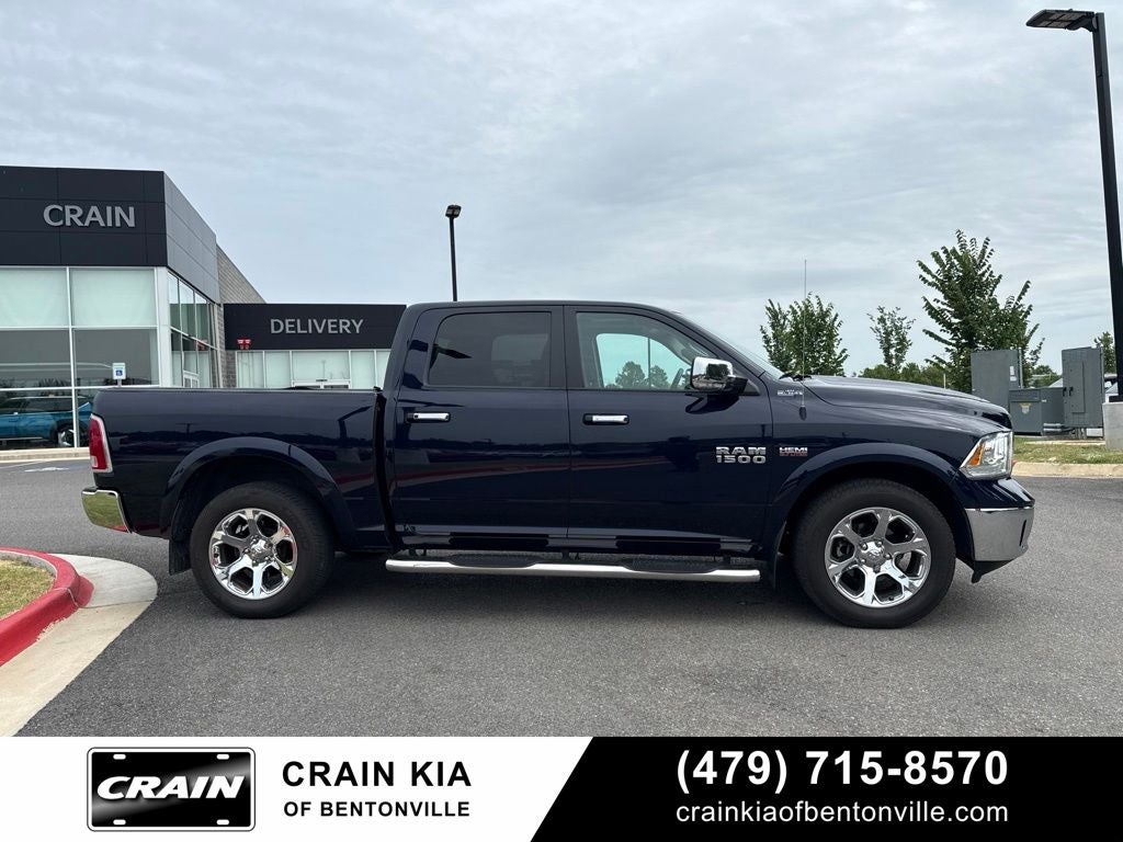 2016 RAM 1500 Laramie - 4WD / CLEAN CARFAX / ONE OWNER