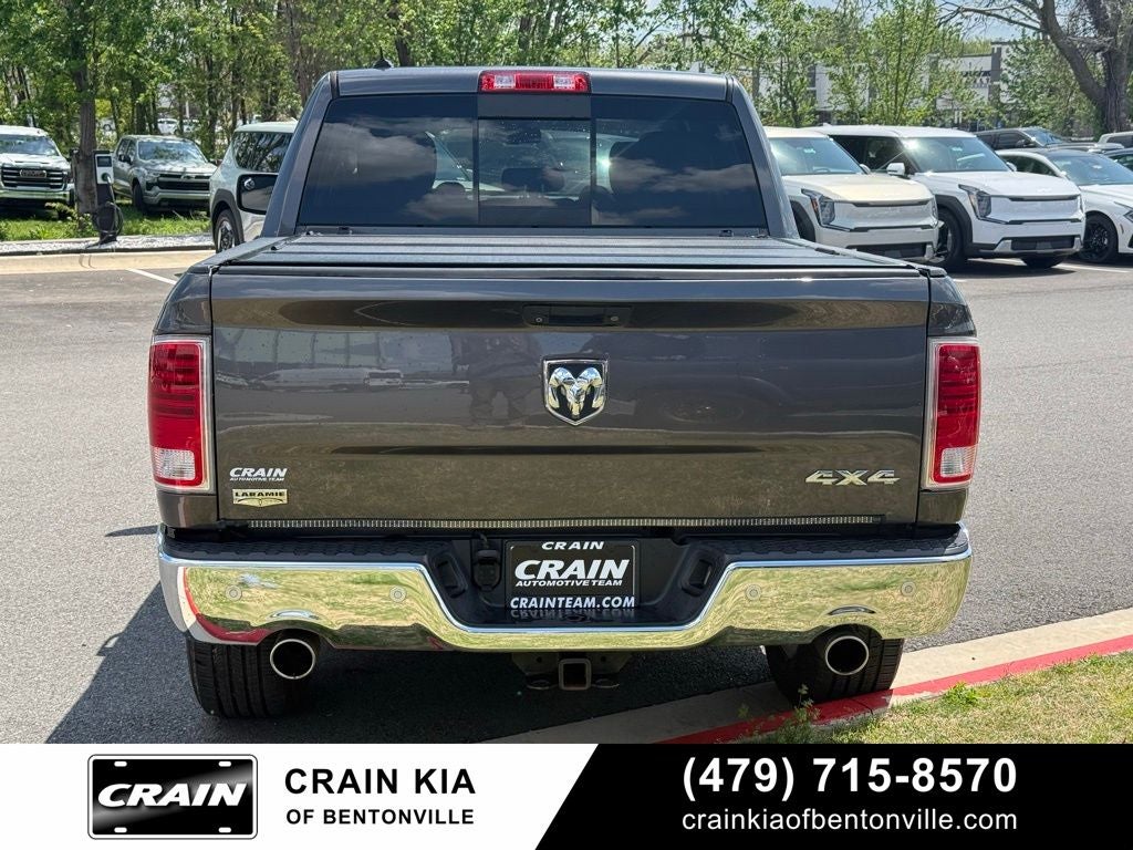 2015 RAM 1500 Laramie - 4WD / SUNROOF
