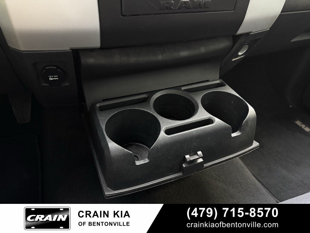 2009 Dodge Ram 1500 SLT - CLEAN CARFAX / GOOD MILES