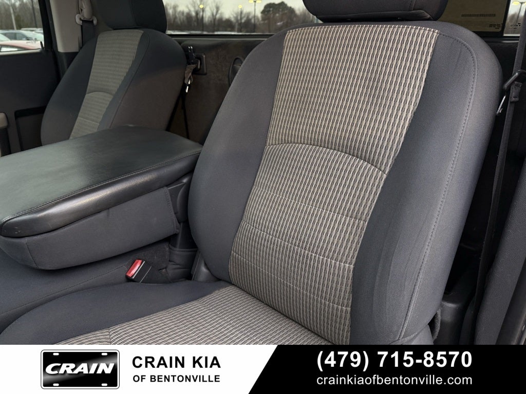 2009 Dodge Ram 1500 SLT - CLEAN CARFAX / GOOD MILES