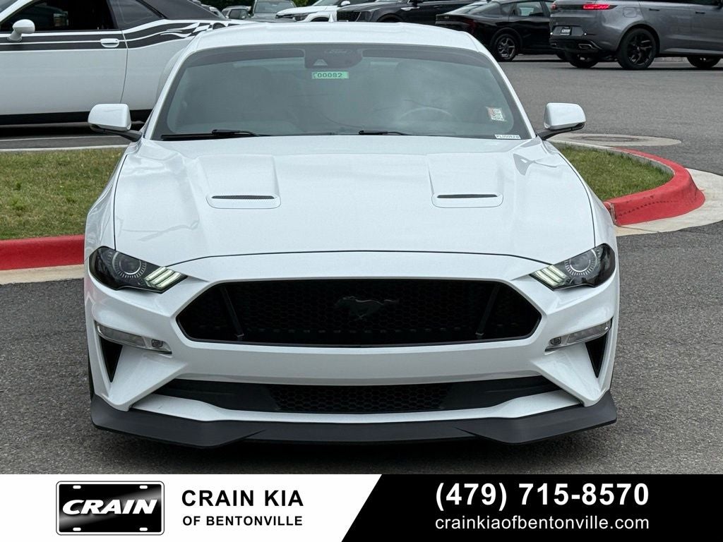 2020 Ford Mustang GT Premium - CLEAN CARFAX HISTORY