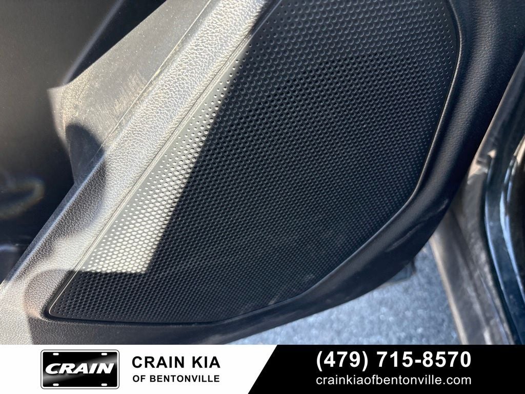 2024 Ford Explorer XLT - 4WD / CLEAN CARFAX / ONE OWNER