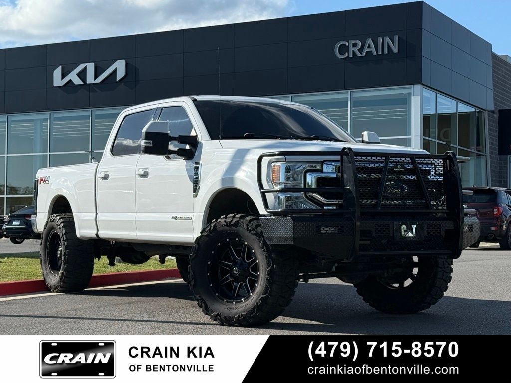 2020 Ford F-250SD Lariat - DIESEL / 4WD / BIG LIFT / WHEELS & TIRES