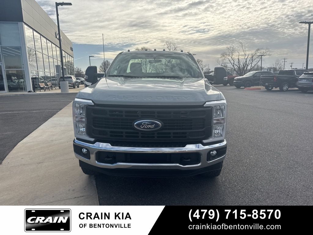 2026 Ford F-250SD XL - 4WD / CLEAN CARFAX / ONE OWNER