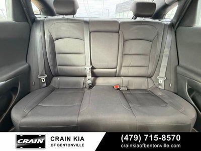 2017 Chevrolet Malibu LT 1LT