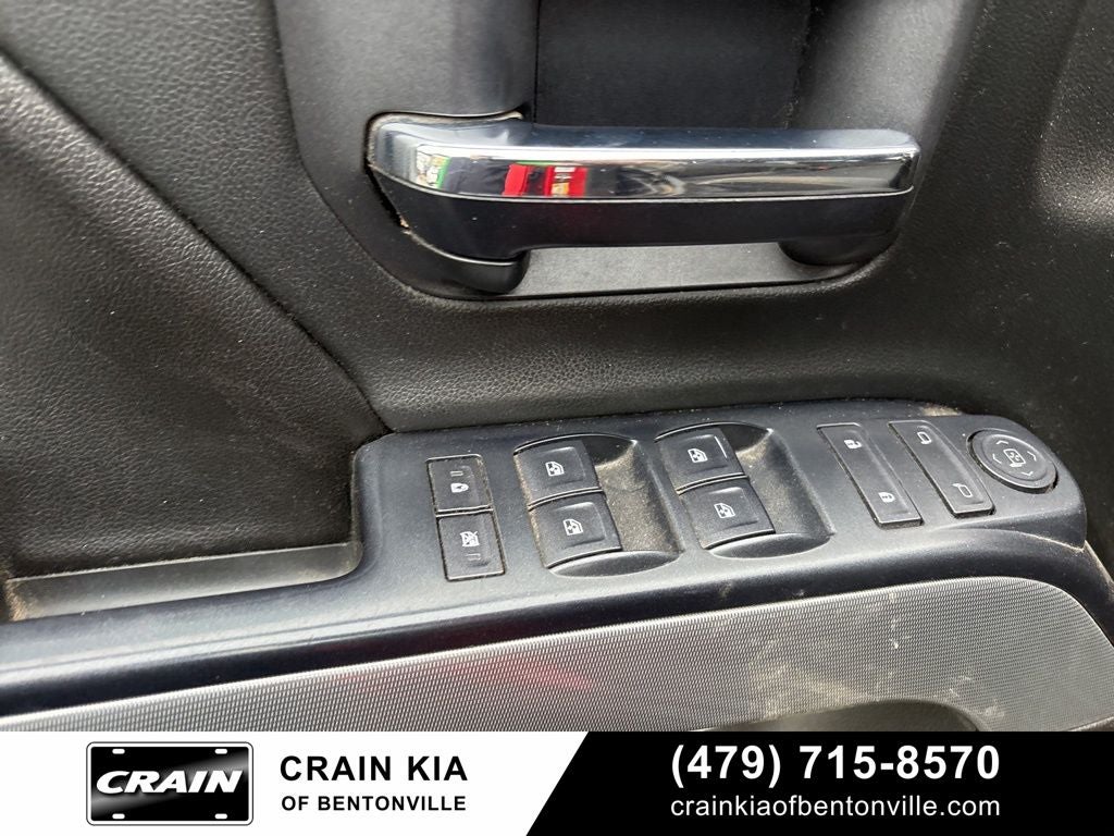 2016 Chevrolet Silverado 1500 LT - 4WD / LIFTED / WHEELS / TIRES