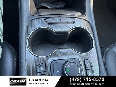 2023 GMC Acadia SLT - CLEAN CARFAX / ONE OWNER