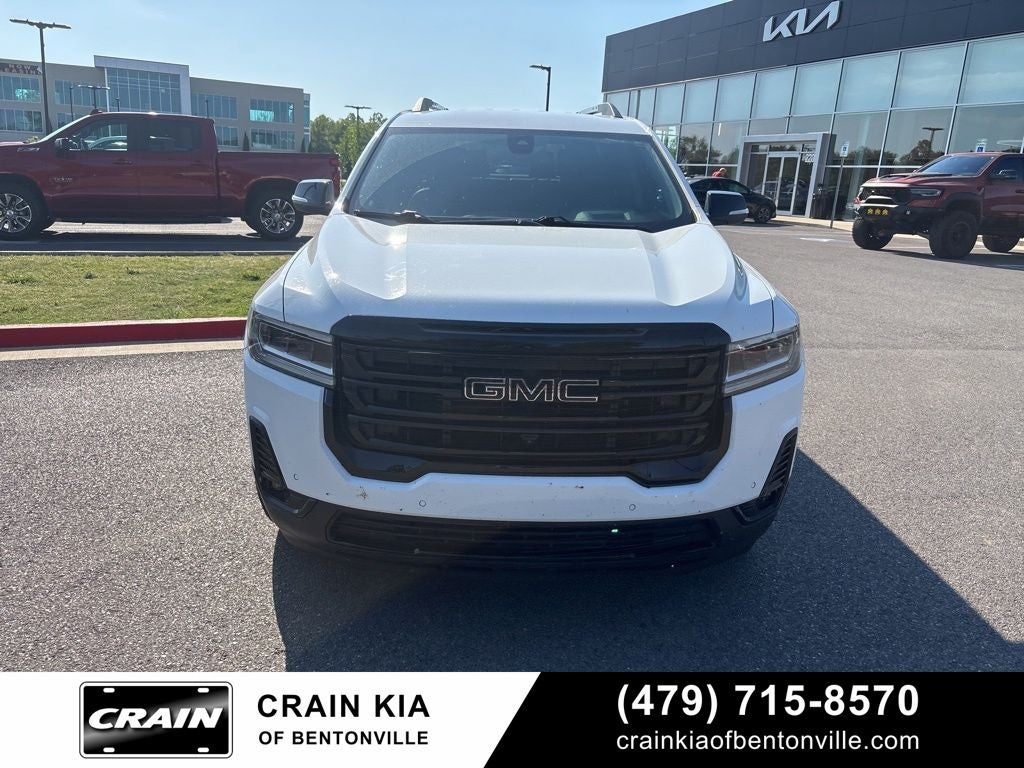 2023 GMC Acadia SLT - CLEAN CARFAX / ONE OWNER