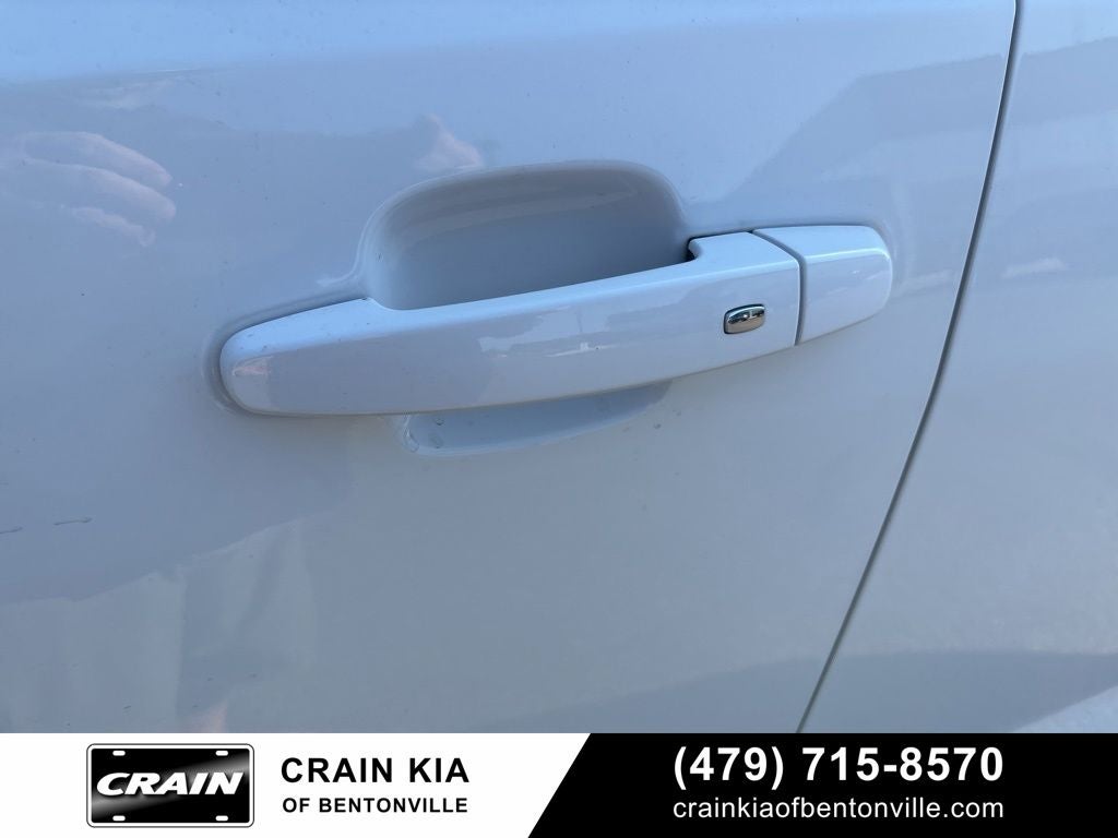 2023 GMC Acadia SLT - CLEAN CARFAX / ONE OWNER