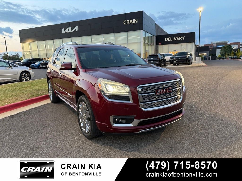 2016 GMC Acadia Denali - AWD / SUNROOF / DVD
