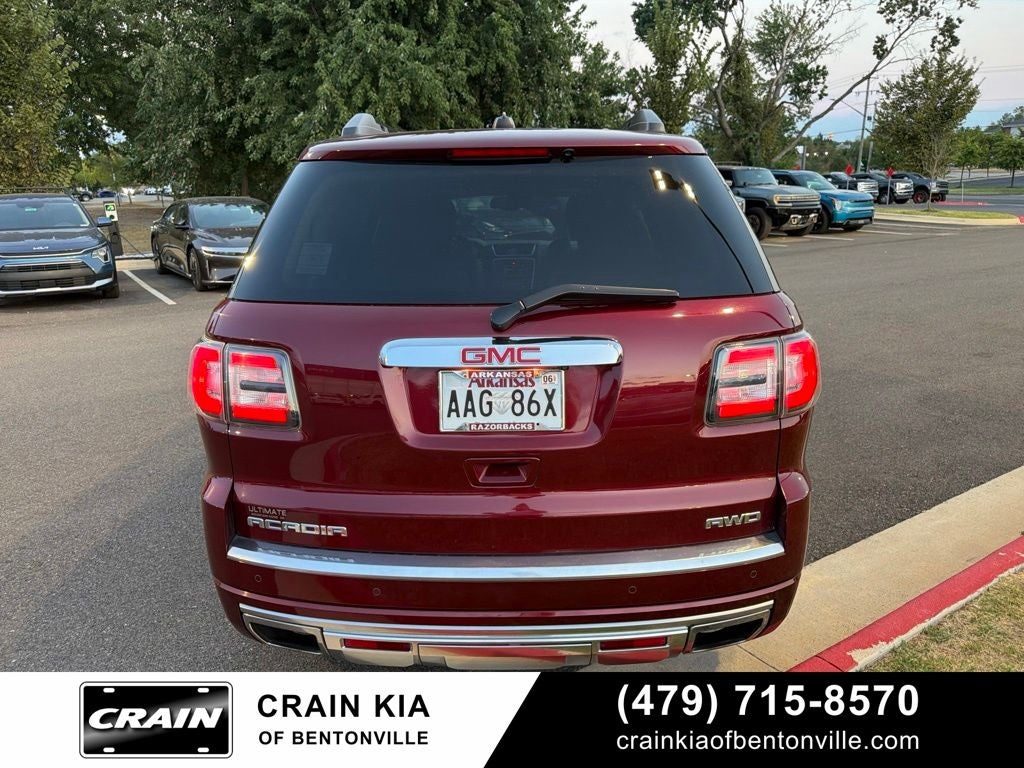 2016 GMC Acadia Denali - AWD / SUNROOF / DVD