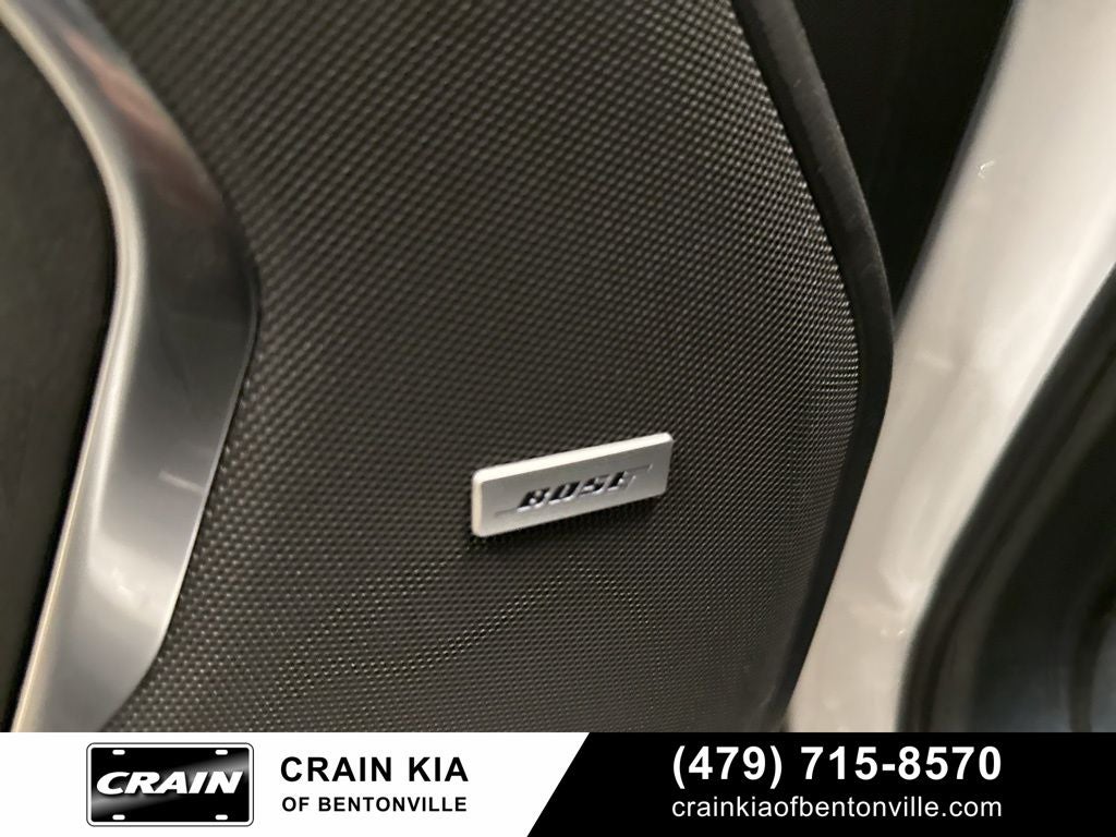 2024 GMC Yukon AT4 - 4WD / PANORAMIC SUNROOF / CLEAN CARFAX