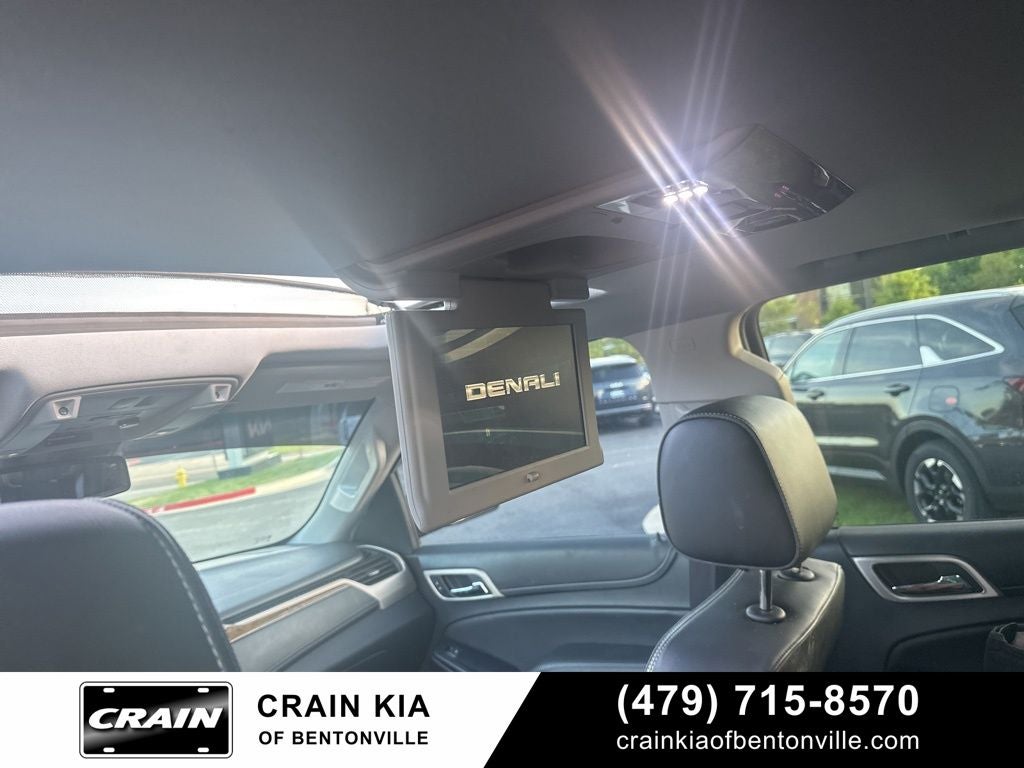 2017 GMC Yukon Denali - 4WD / ONE OWNER / SUNROOF