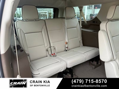 2022 GMC Yukon XL Denali - 4WD / CLEAN CARFAX / ONE OWNER