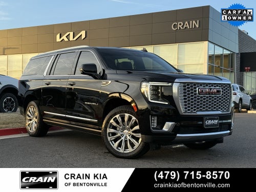 2023 GMC Yukon XL Denali - 4WD / PANO ROOF / CLEAN CARFAX / ONE OWNER