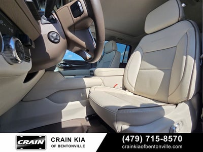 2024 GMC Yukon XL Denali - 4WD / PANORAMIC SUNROOF / ONE OWNER