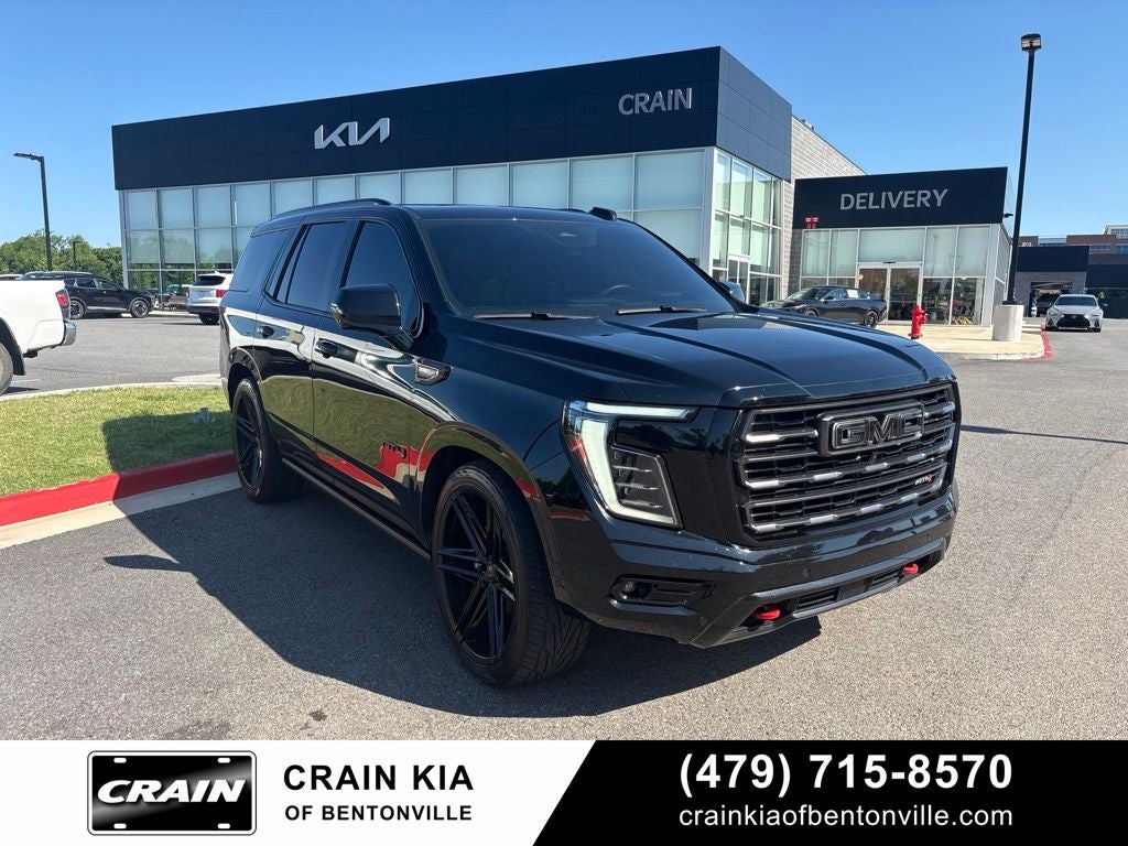 2025 GMC Yukon AT4 Ultimate - 4WD / PANORAMIC SUNROOF / ONE OWNER