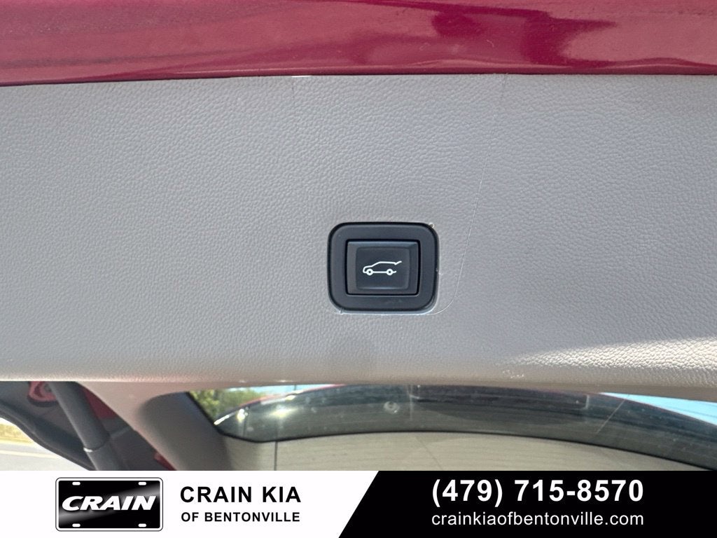 2020 Chevrolet Traverse LT | CARFAX ONE OWNER