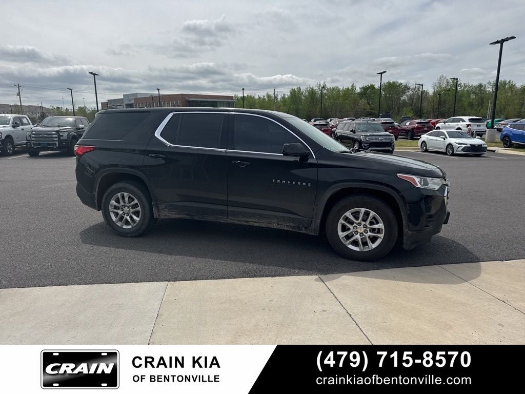 2019 Chevrolet Traverse LS - AWD / CLEAN CARFAX