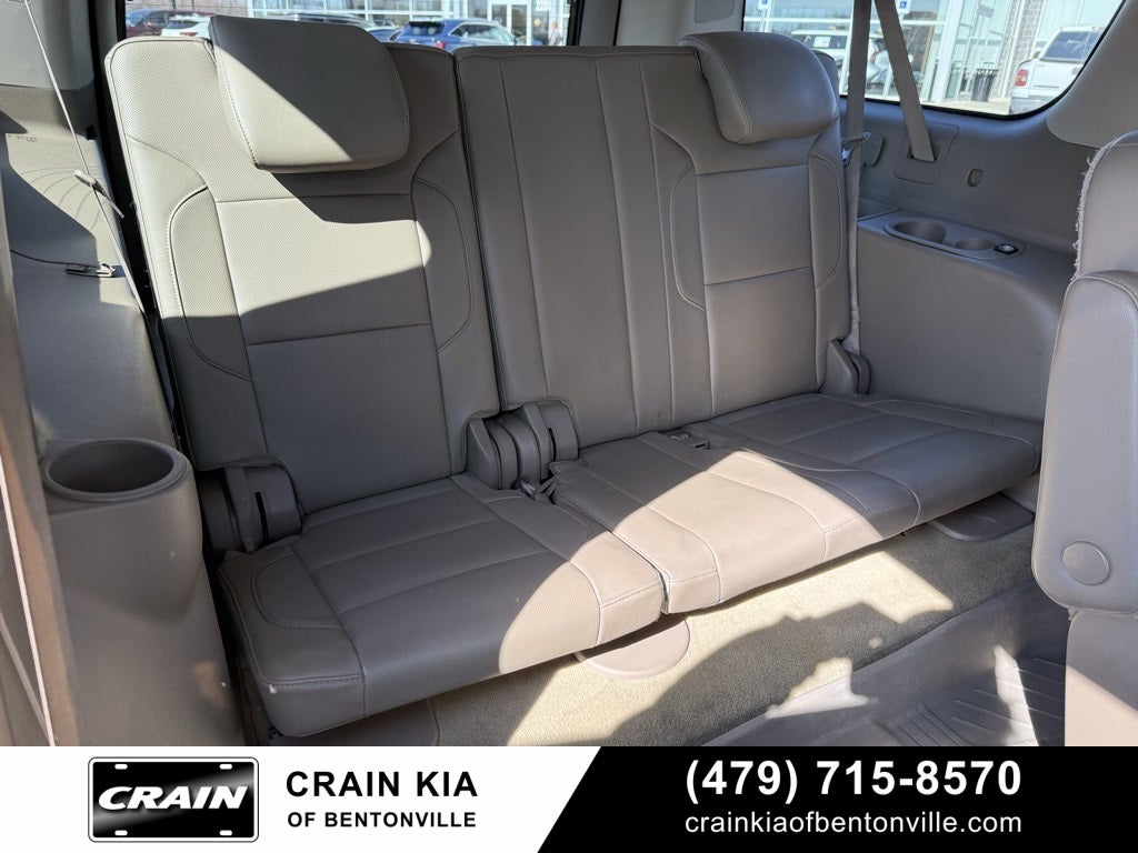 2015 Chevrolet Suburban LTZ - 4WD / SUNROOF / DVD / CLEAN CARFAX