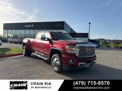 2018 GMC Sierra 3500HD Denali - 4WD / SUNROOF